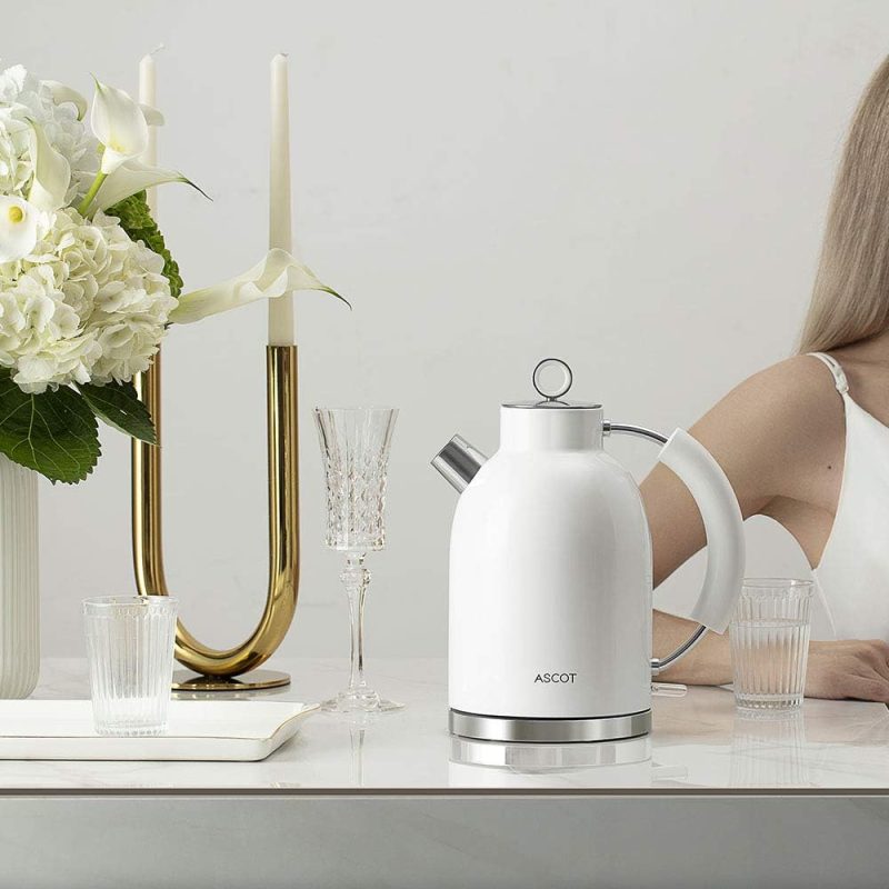 White ASCOT Retro Electric Kettle